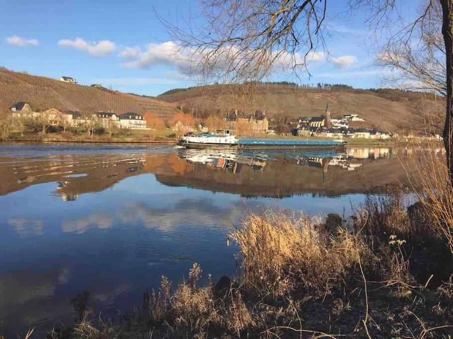 Apartmán Wohnen Direkt Am Moselstrand Bernkastel-Kues Exteriér fotografie